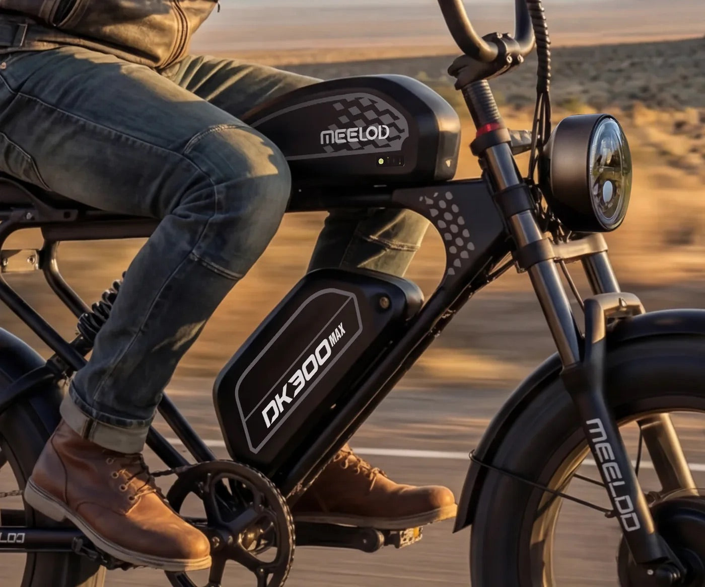 DK/300MAX  Moped-Style